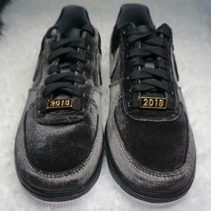 nike air force velvet rose